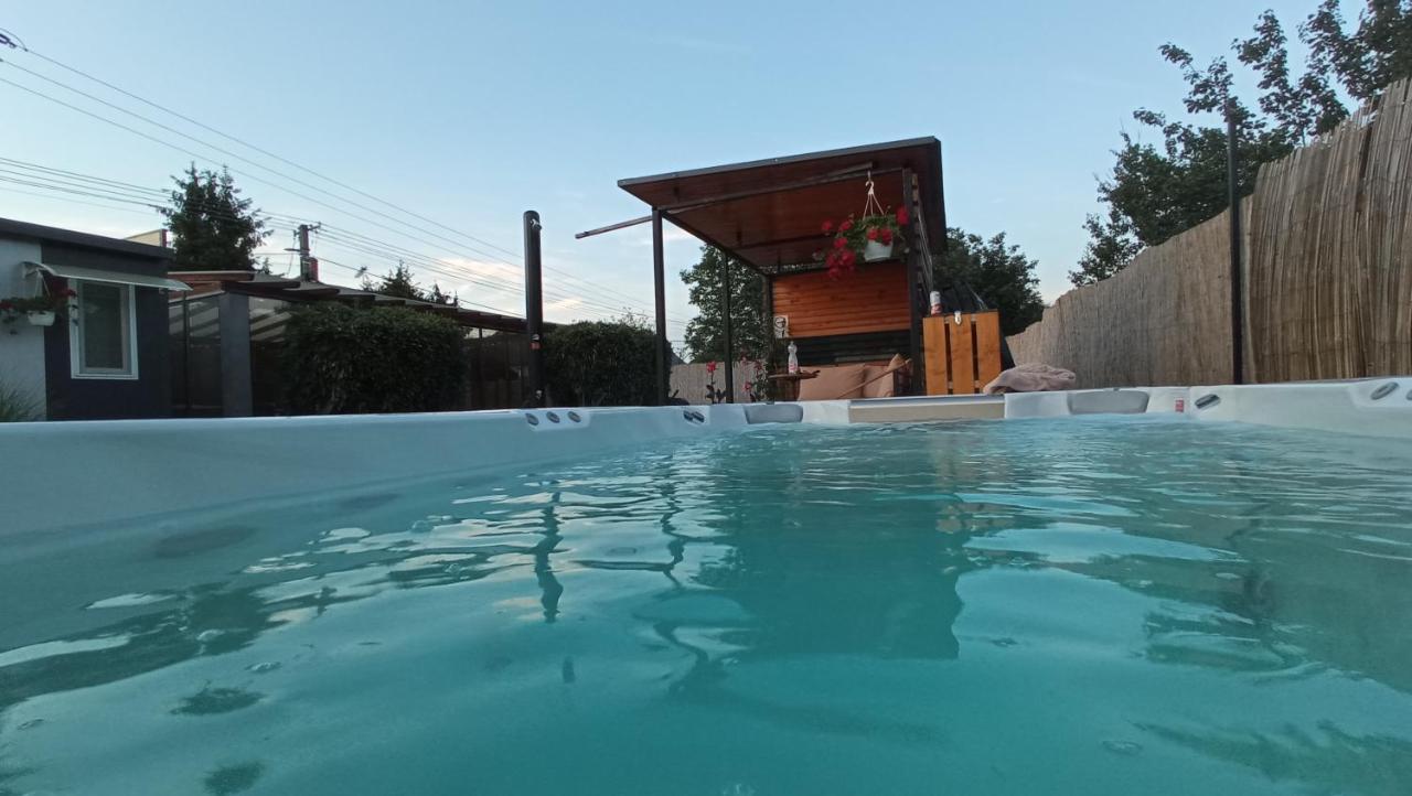 Green Corner Wellness Püspökladány 외부 사진