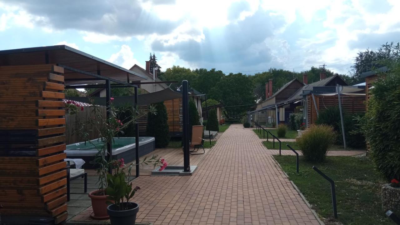 Green Corner Wellness Püspökladány 외부 사진