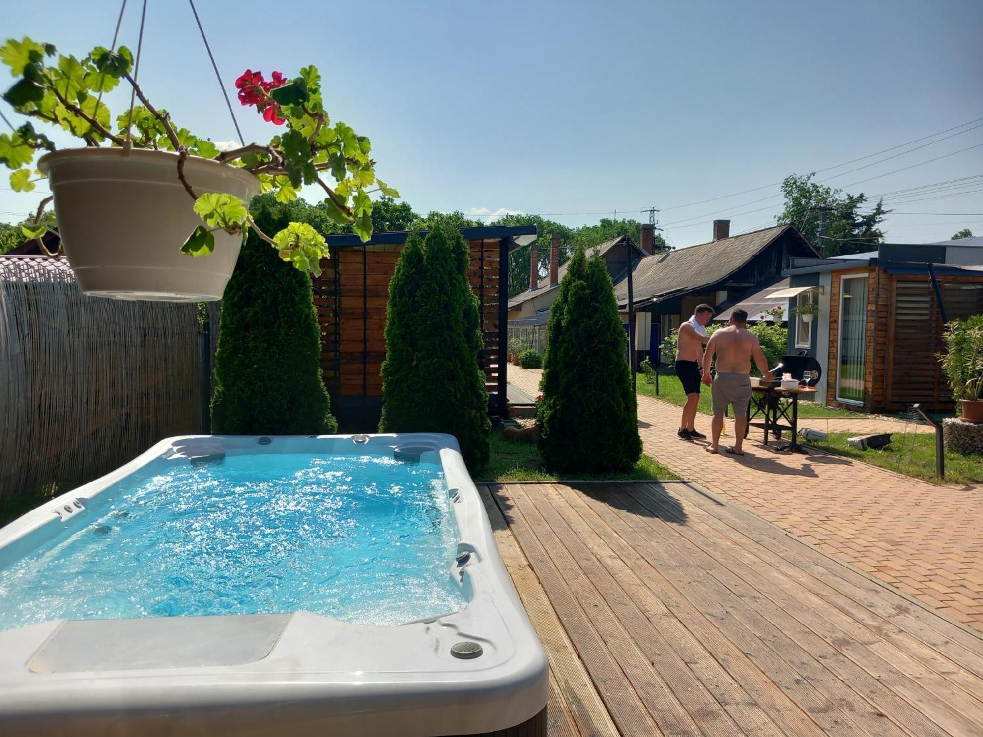 Green Corner Wellness Püspökladány 외부 사진
