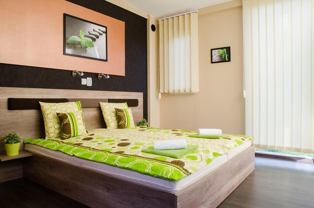Green Corner Wellness Püspökladány 객실 사진